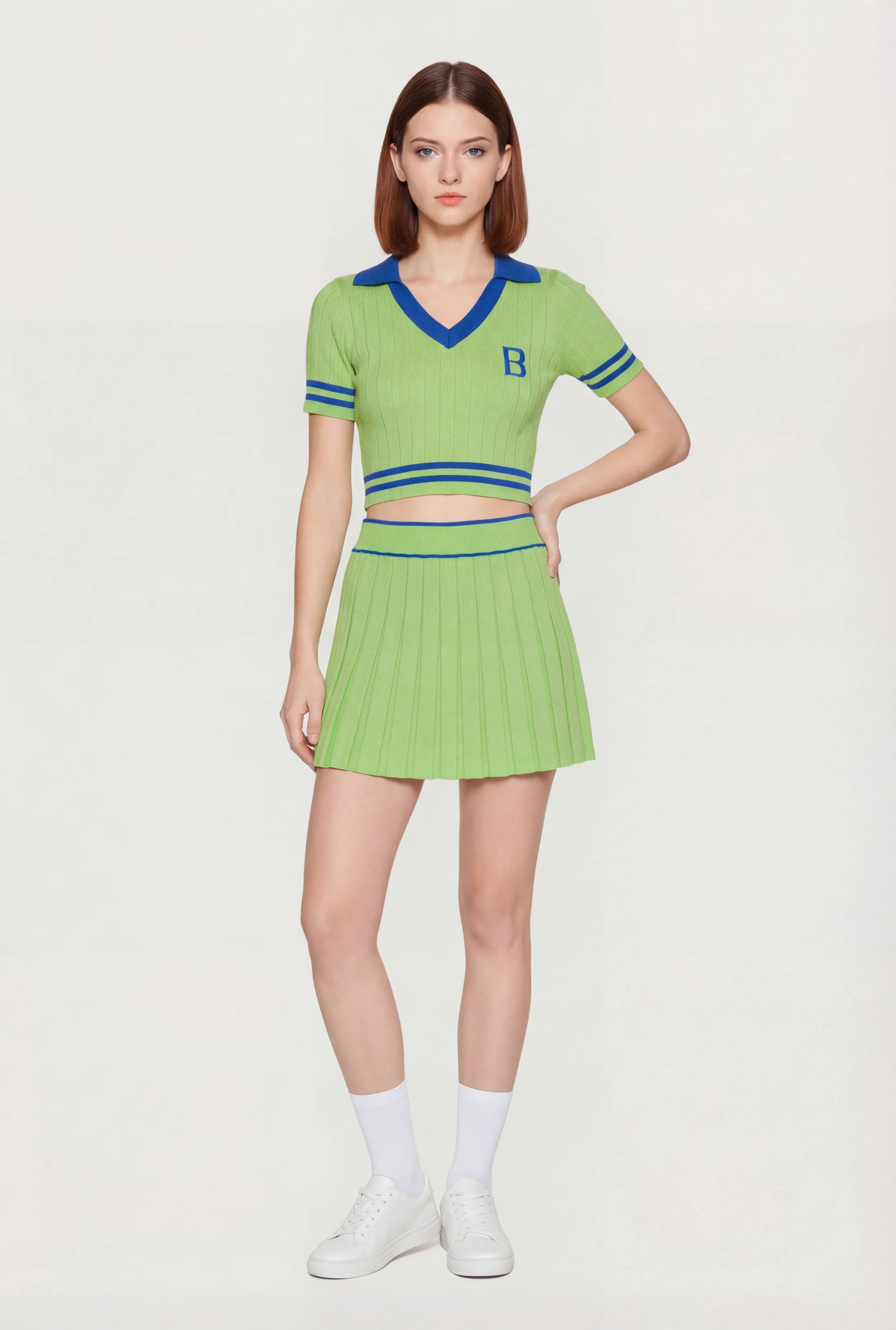 High Waisted Contrast Trim Pleated Skirt