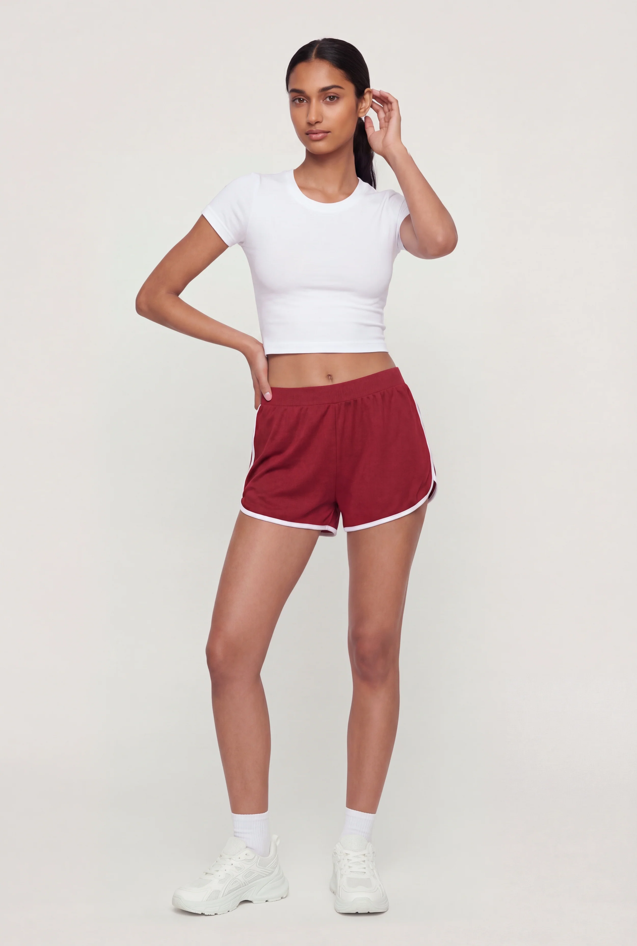 Contrast Trim Dolphin Shorts