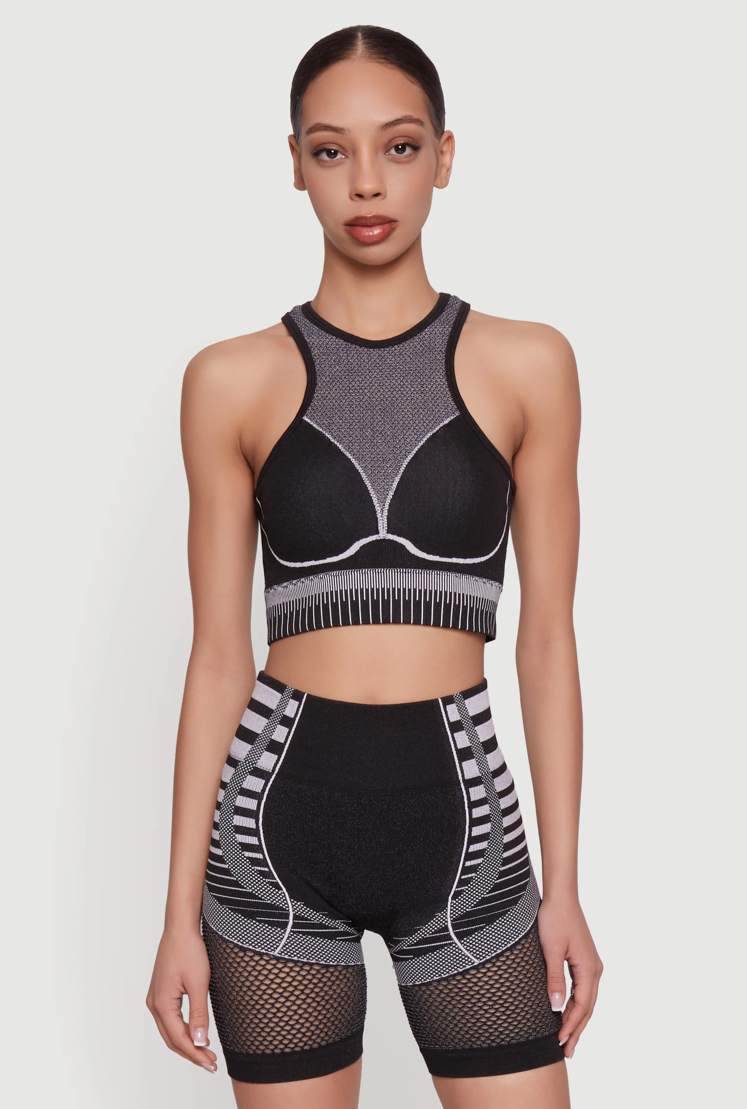 Color Blocked Fishnet Detail Seamless Sports Bra