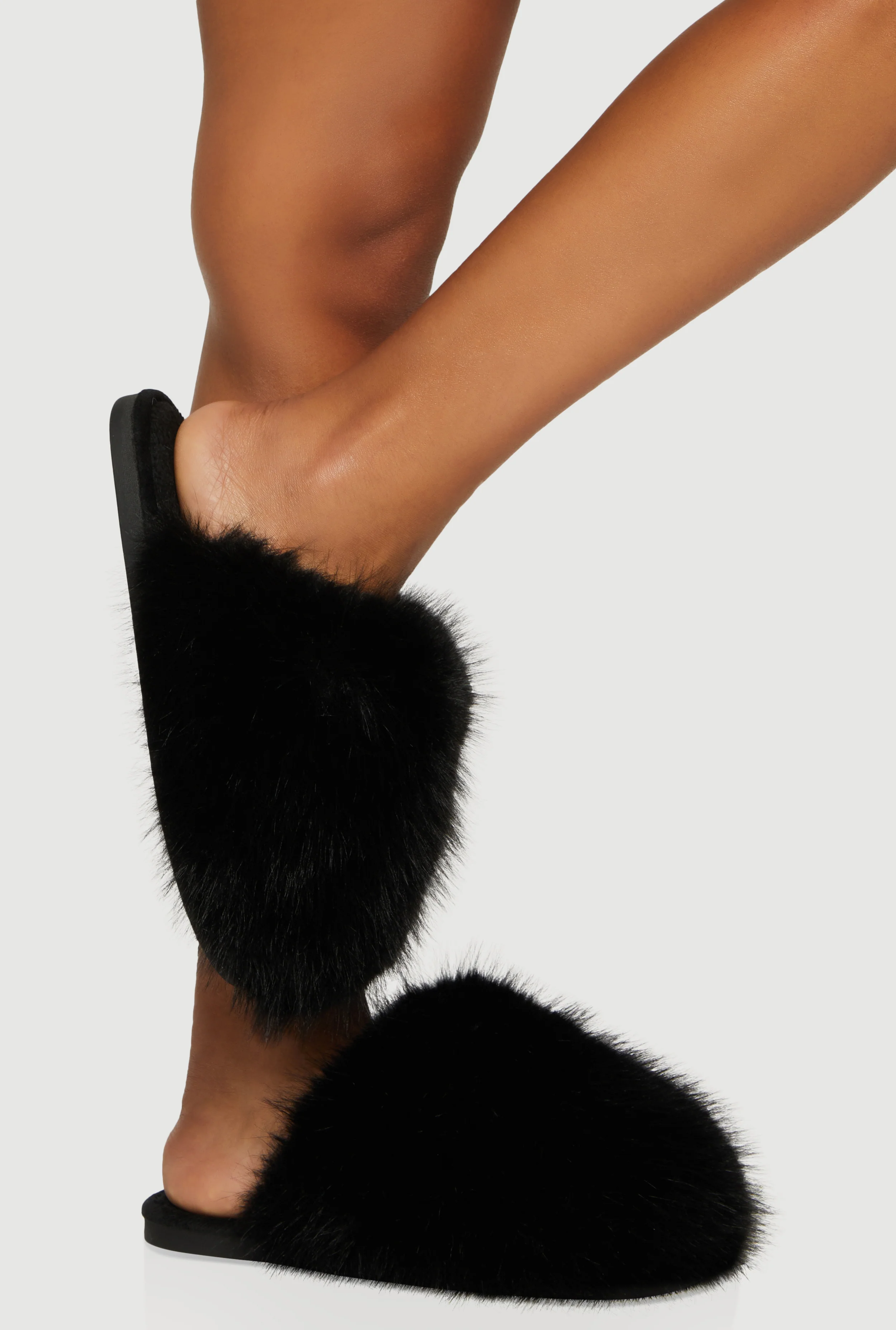 Cozy Faux Fur Closed Toe Slippers