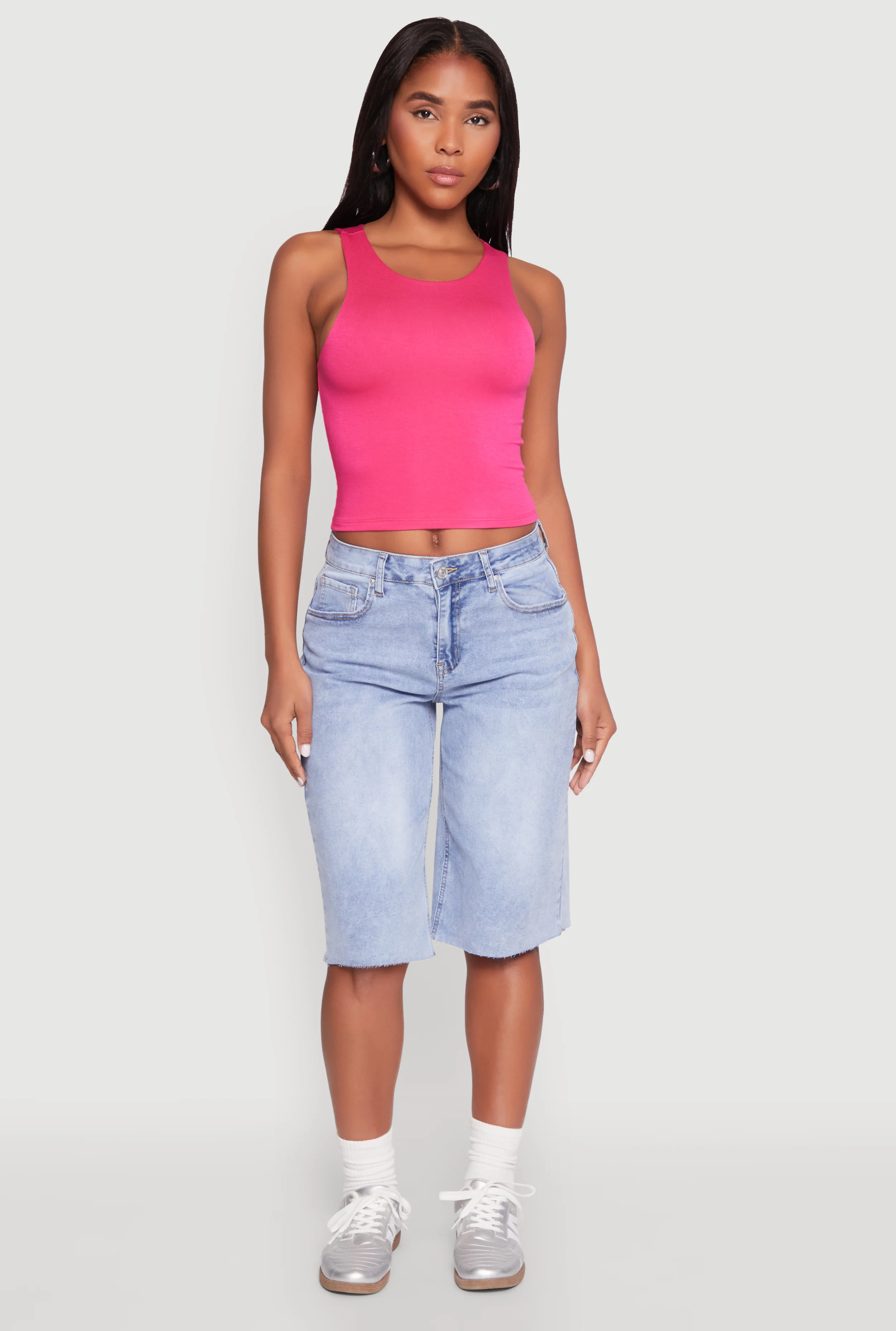 Crew Neck Cropped Tank Top