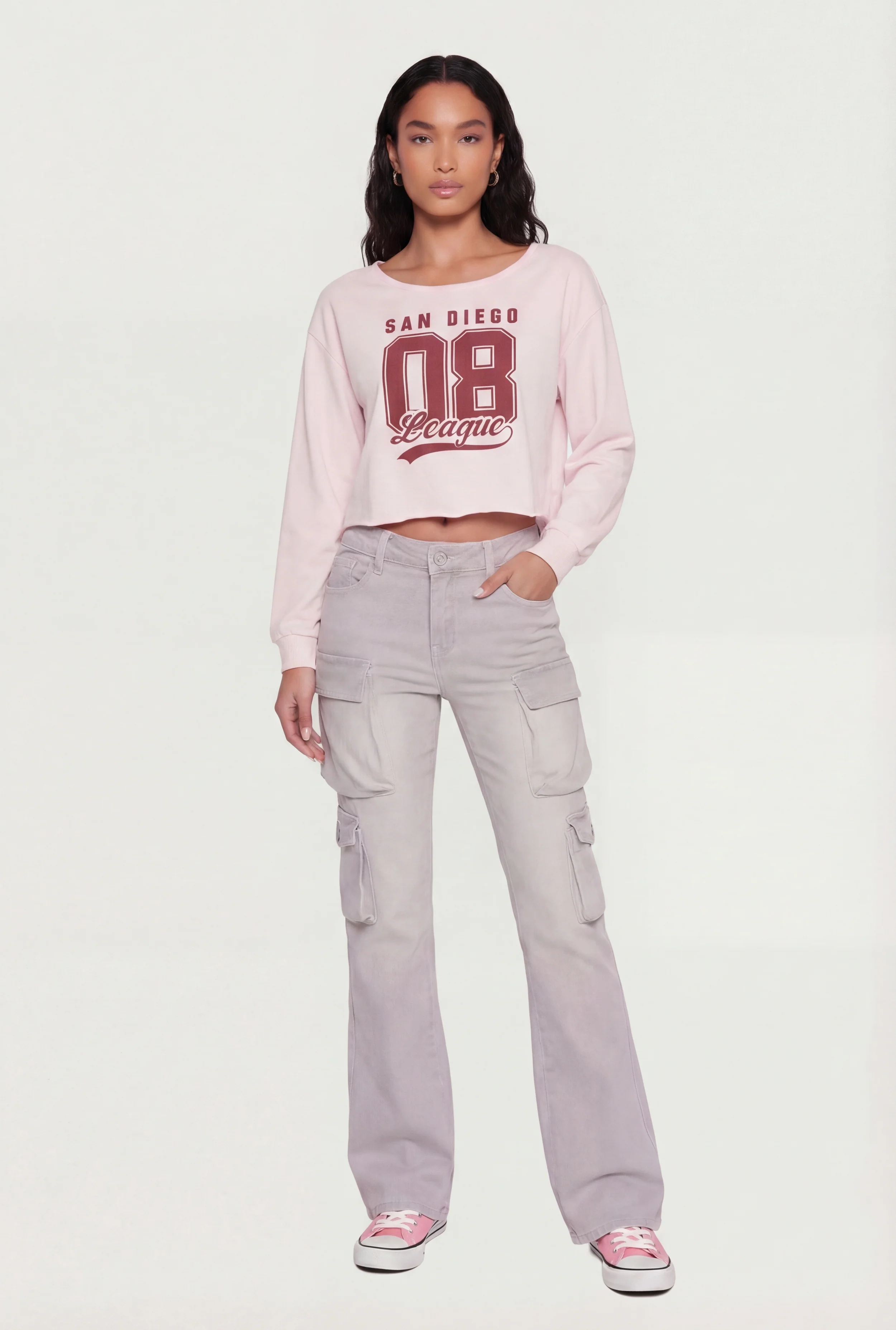 Cropped Long Sleeve Graphic Sweatshirt