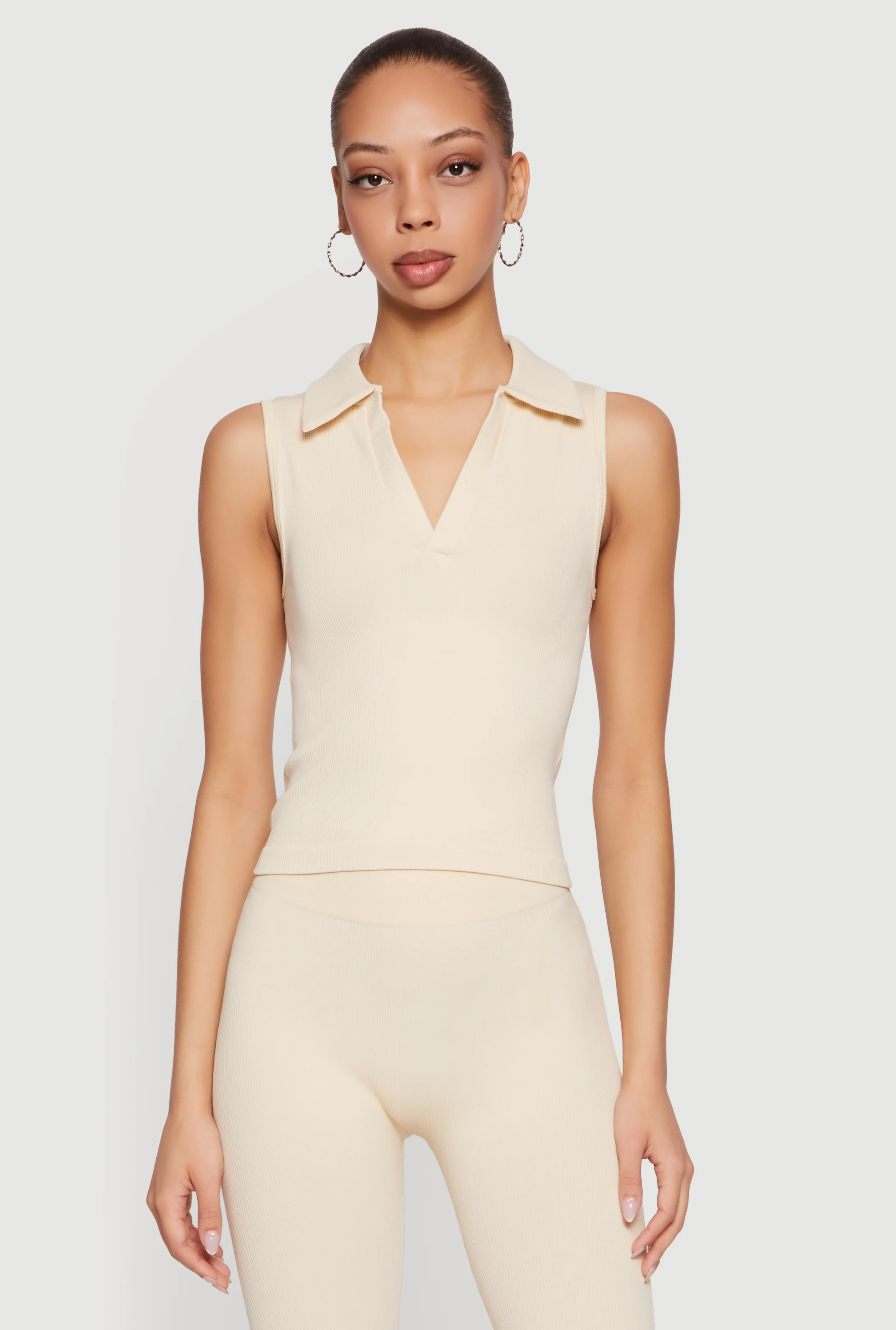 Seamless Sleeveless Johnny Collar Top