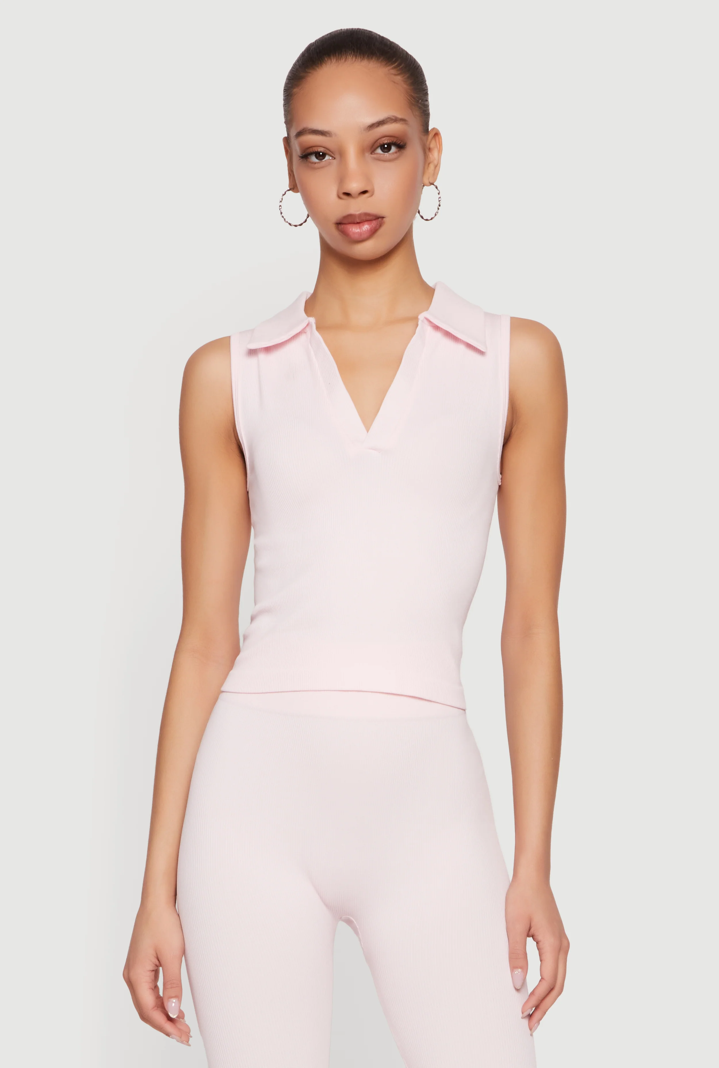 Seamless Sleeveless Johnny Collar Top