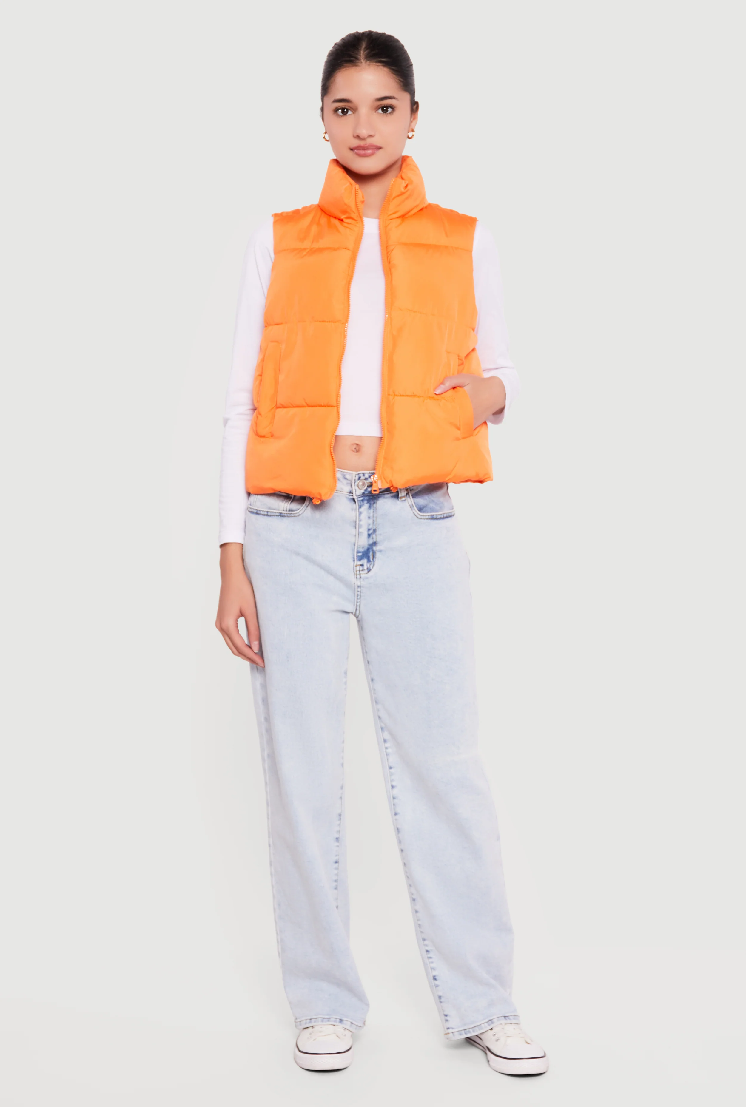 Almost Famous Solid Mock Neck Zip Front Puffer Vest
