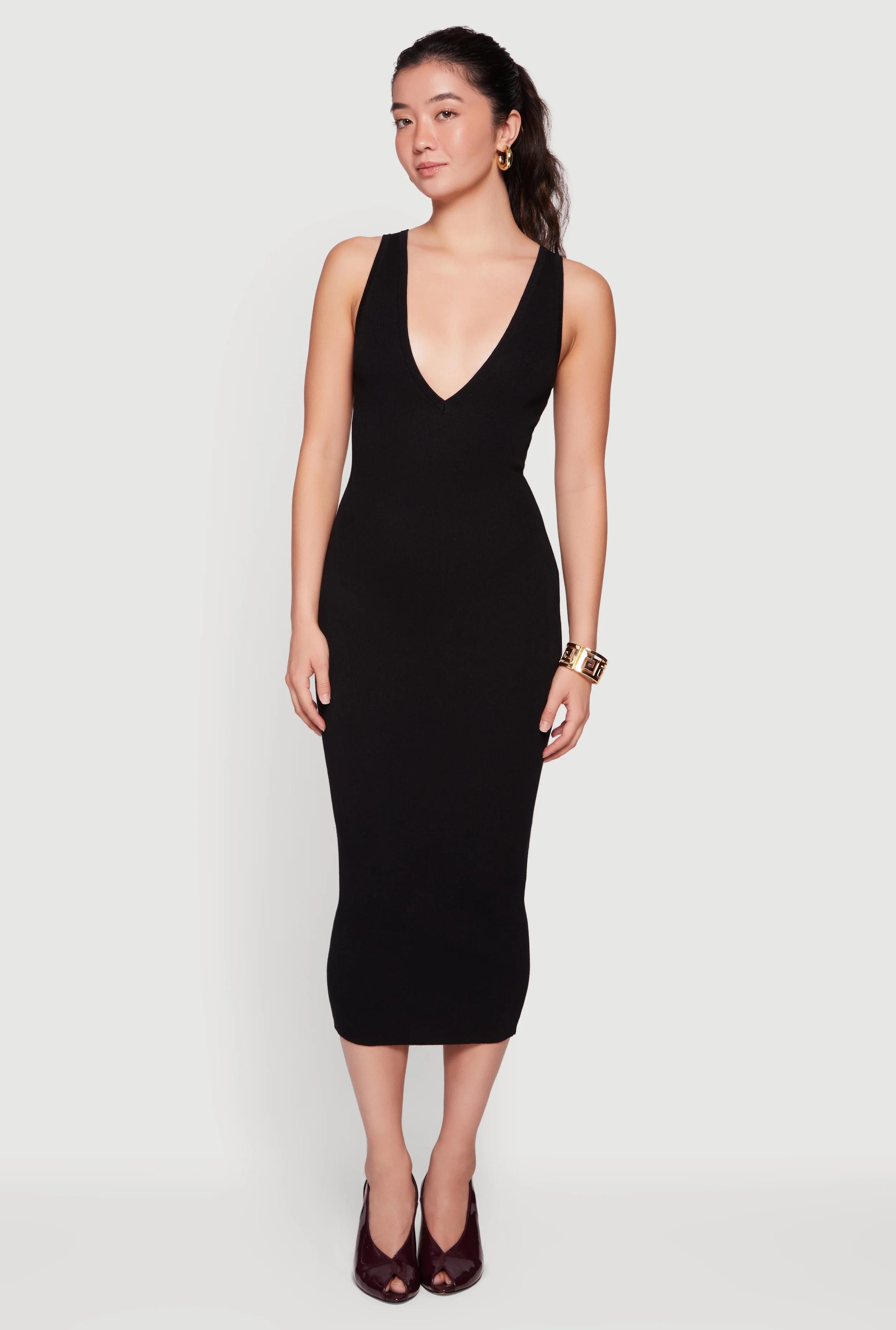 Plunge Neckline Sleeveless Midi Dress
