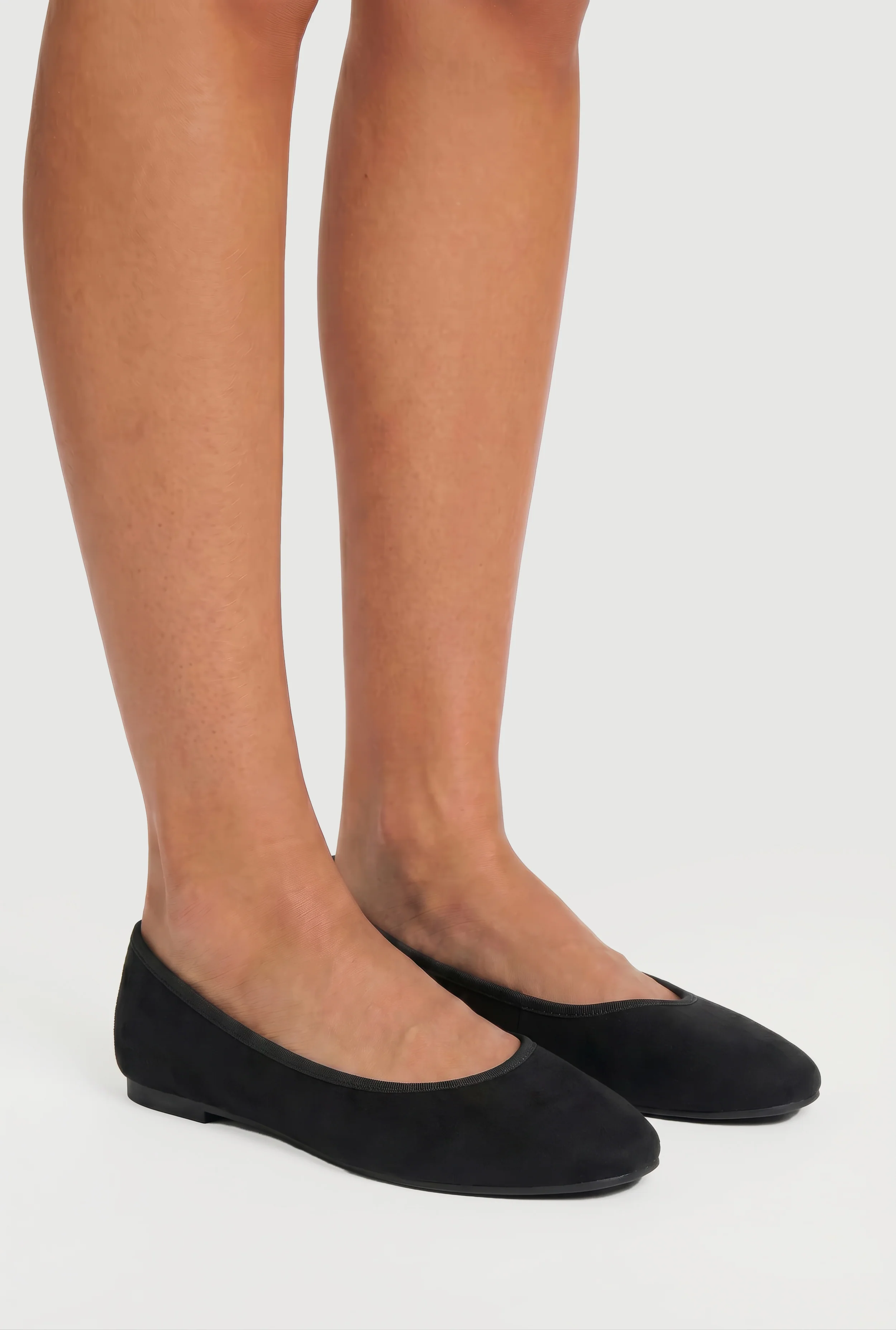 Round Toe Ballet Flats
