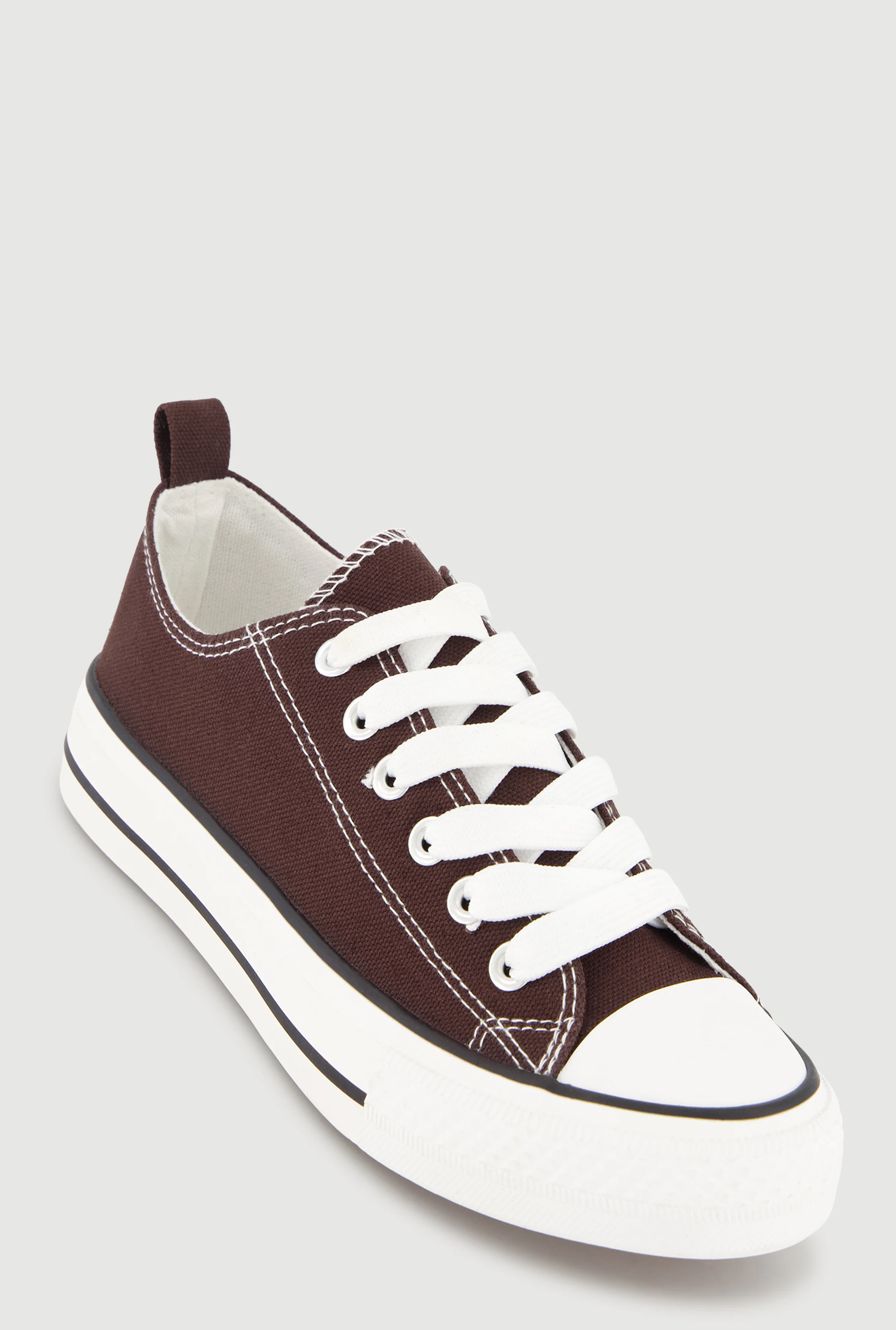 Cap Toe Low Top Sneakers