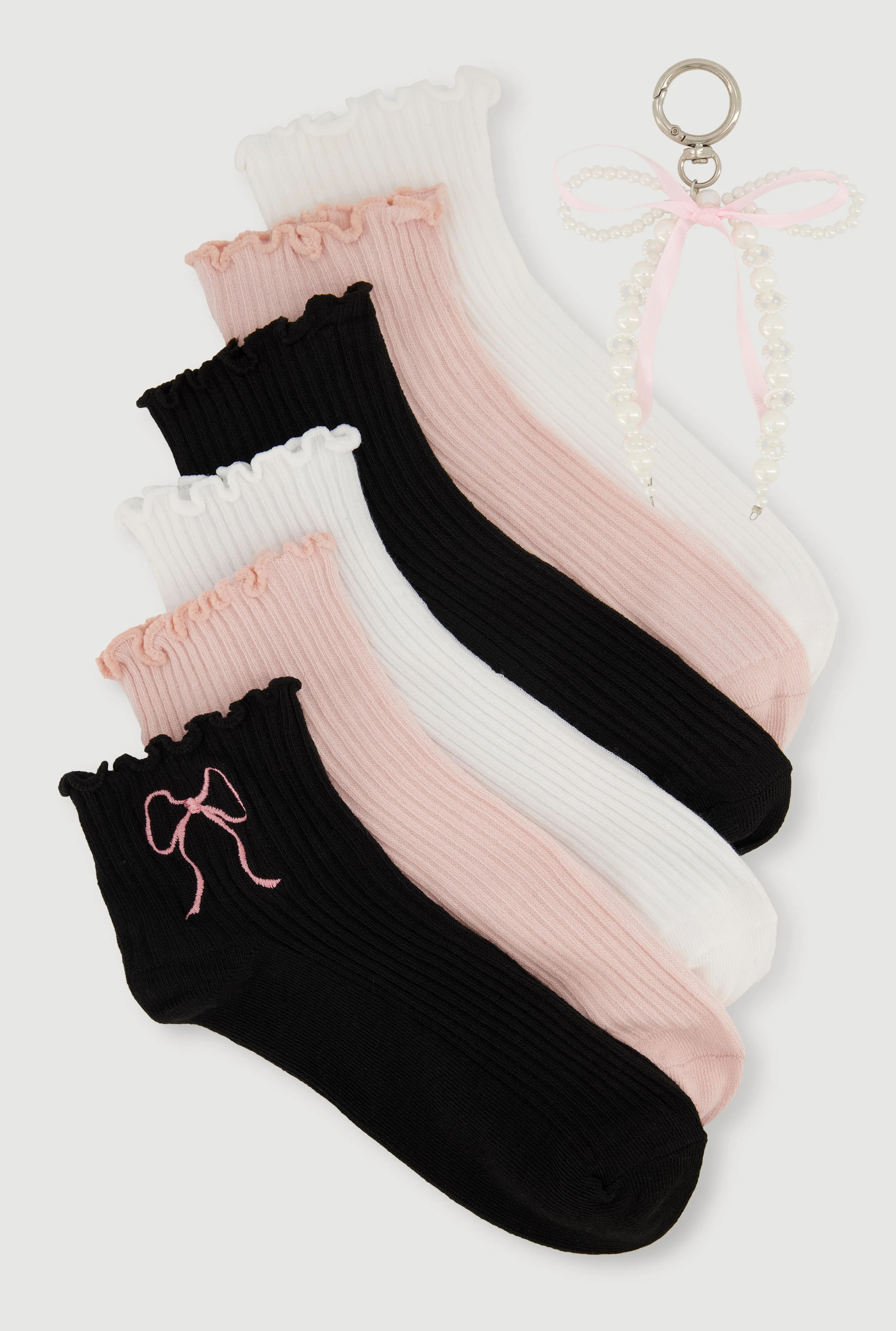 Lettuce Edge Ankle Socks 6 Pack Size 9-11 with Bow Charm Keychain