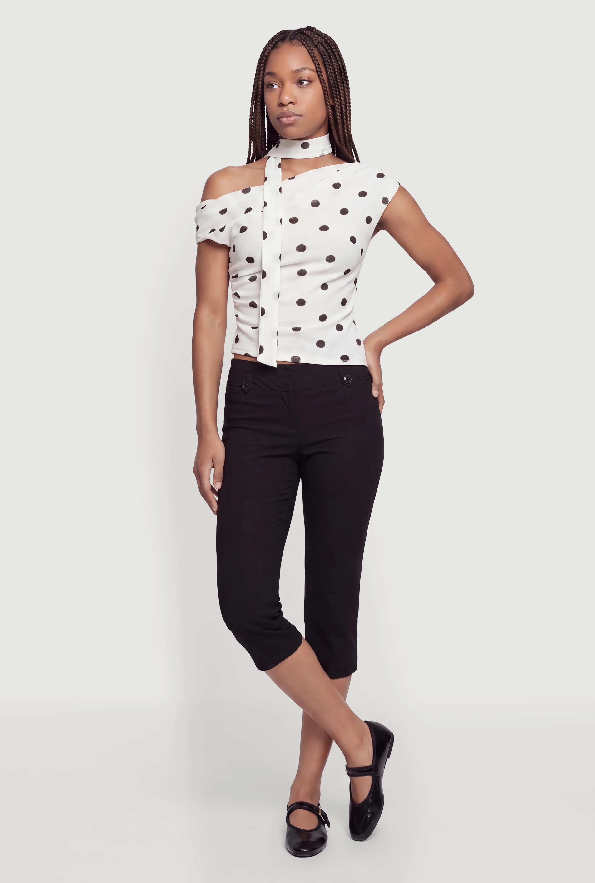 Stretchy Mid Rise Capris Pants with Faux Pockets