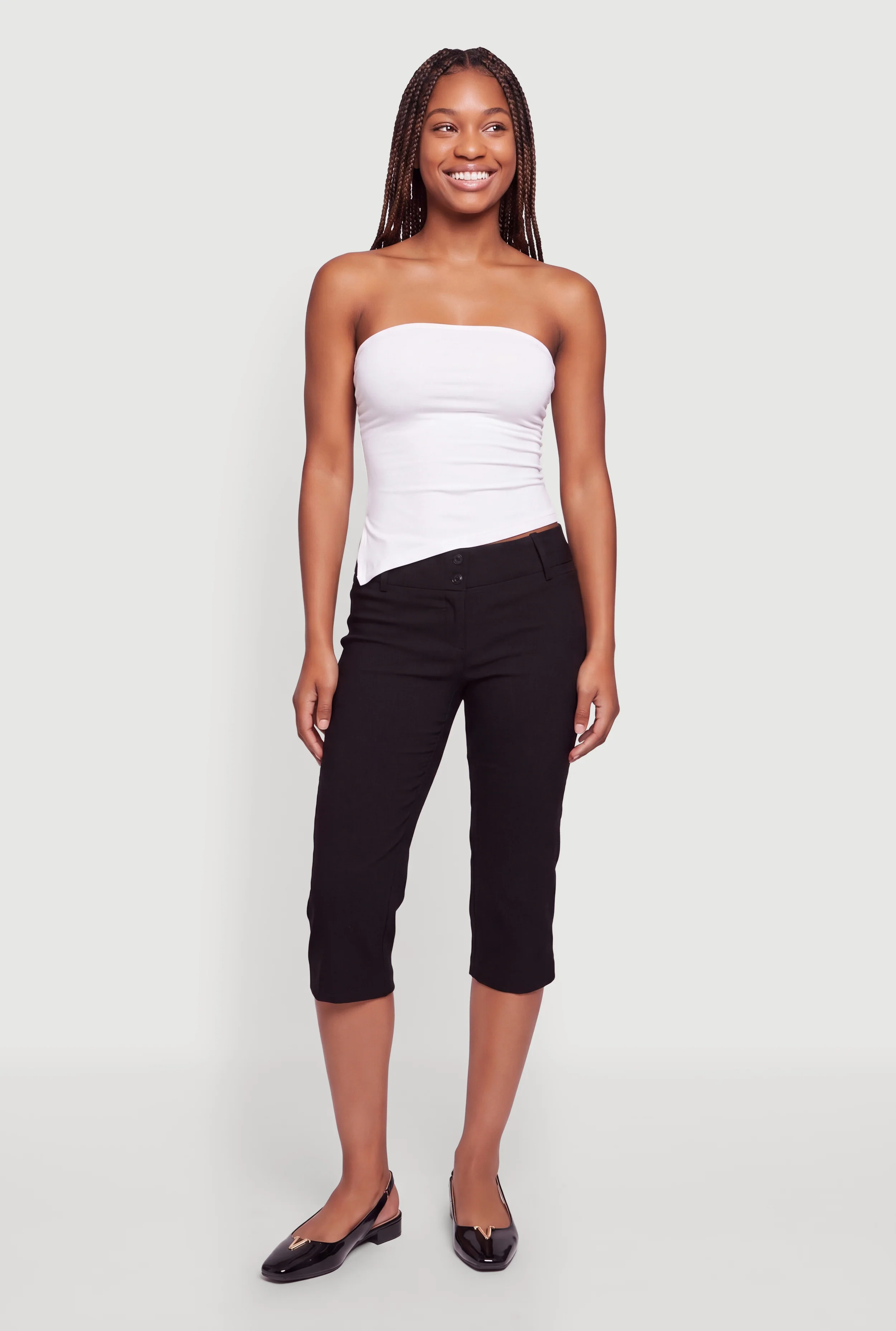 Mid Rise Capris Pants with Faux Pockets