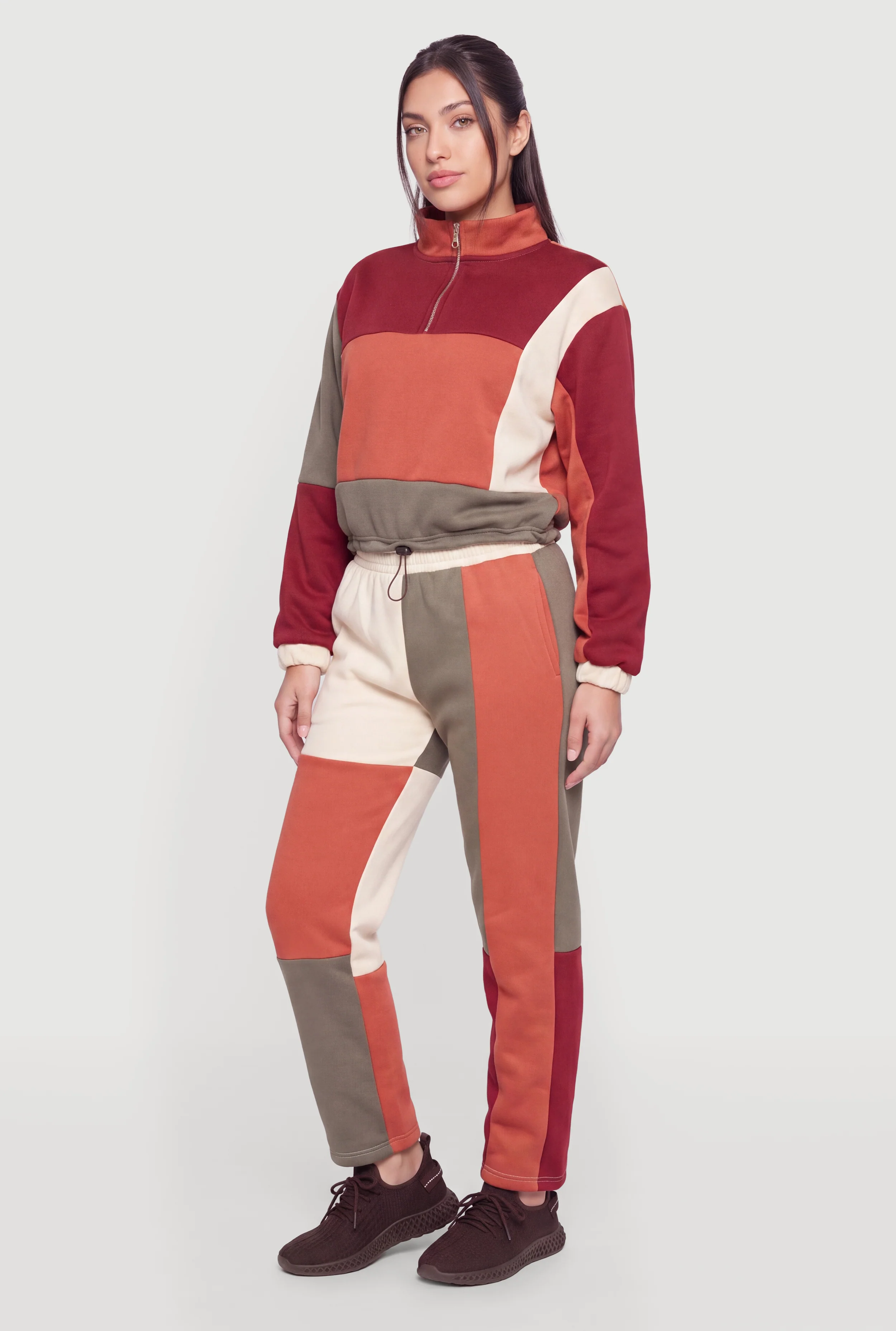 Color Blocked Pull On Sweatpants