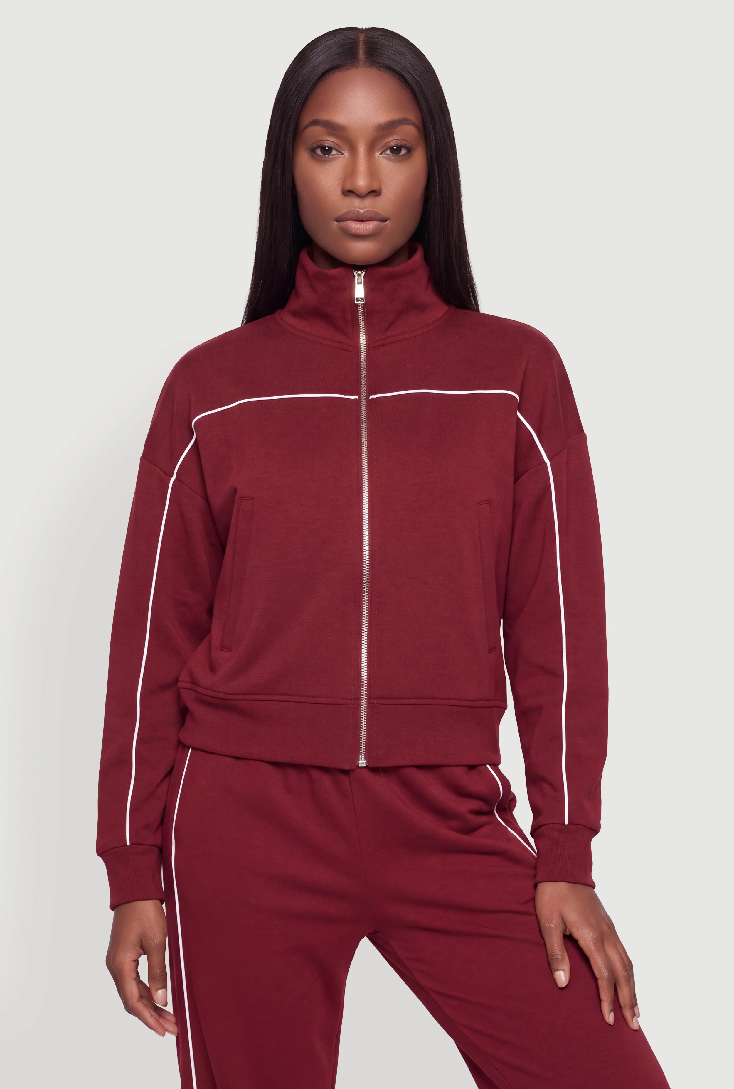 Contrast Piping Zip Front Mock Neck Sweatshirt